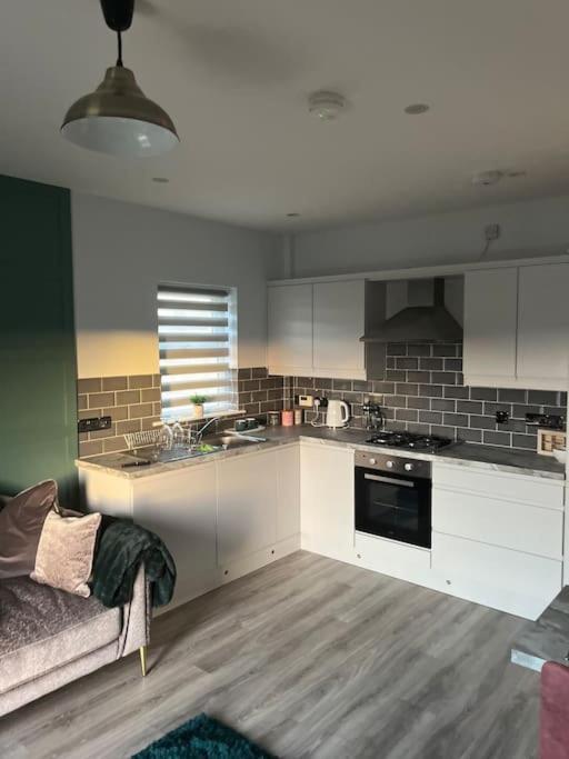 Corran Mews Apartment Larne Exterior foto